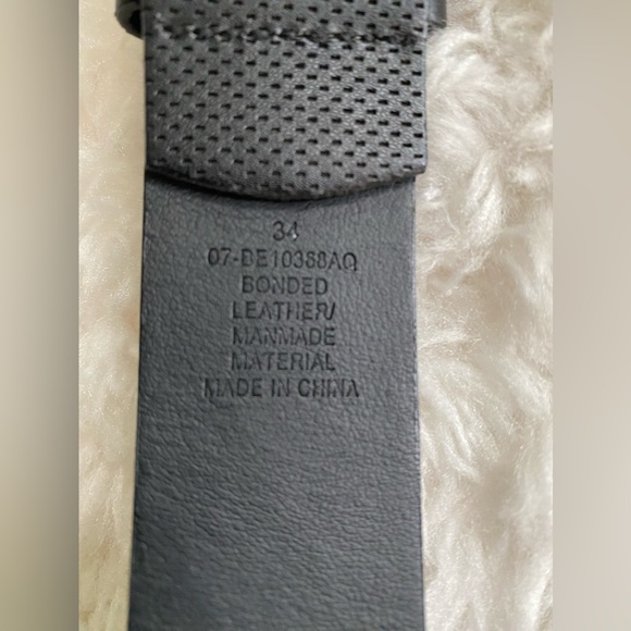 men's belt in black wz matte black buckle Bonded leather.1.5" Width Sz 31.5"-37" - Picture 3 of 6